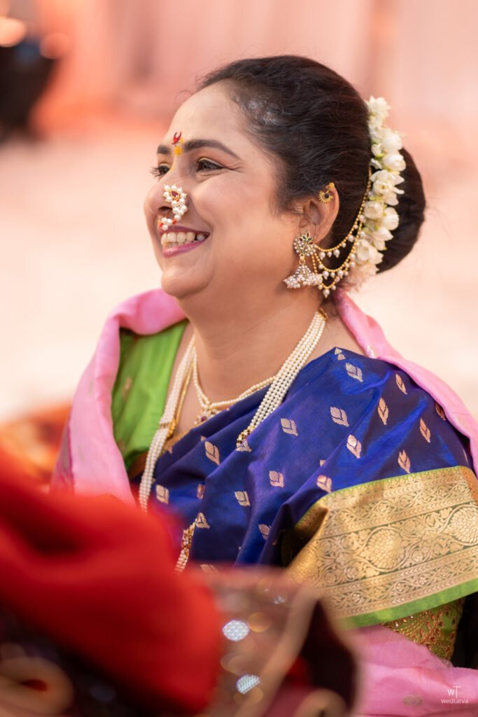 Candid family moment Pune Thane engagement celebration
